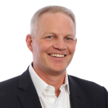 Erik Kalen headshot